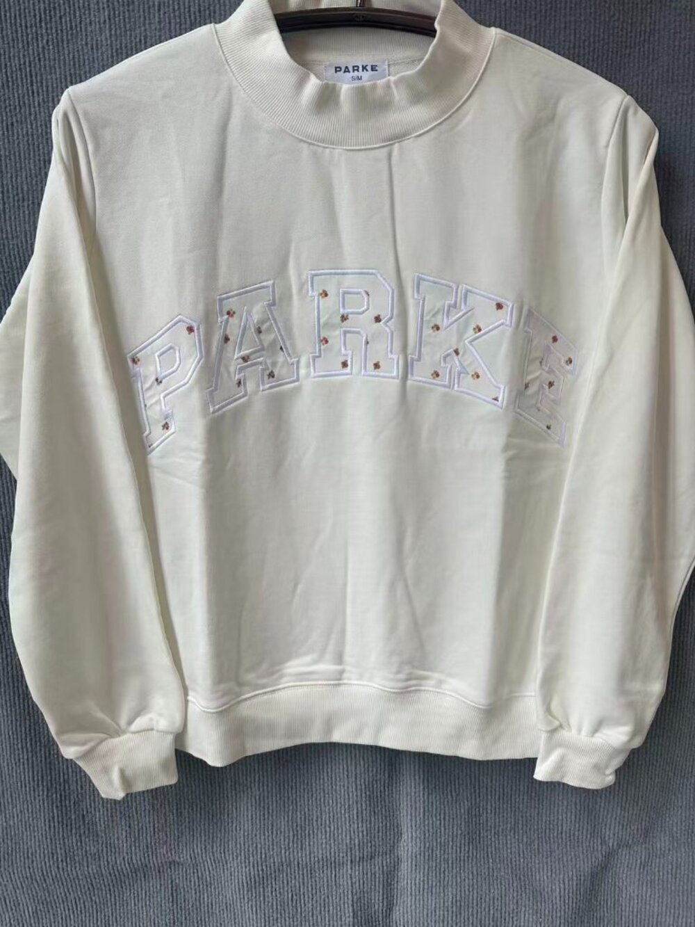 PARKE Women Mock Neck Cropped Sweatshirt